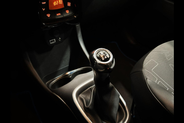 Toyota Aygo 1.0 VVT-i x-cite|KEYLESS|CAMERA|STUURHULP|AIRCO|VOL