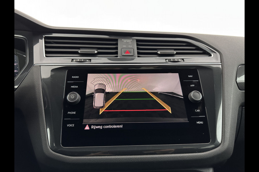 Volkswagen Tiguan Allspace 1.5 TSI R-Line Highline Business [ 7-Pers. ] Aut. *PANO | ARTVELOURS | FULL-LED | DIGI-COCKPIT | KEYLESS | ADAPTIVE-CRUISE | CAMERA | SHIFTPADDLES | CARPLAY | DAB+ | HEATED-COMFORTSEATS | NAVI-FULLMAP | PRIVACYGLASS | 19''ALU*