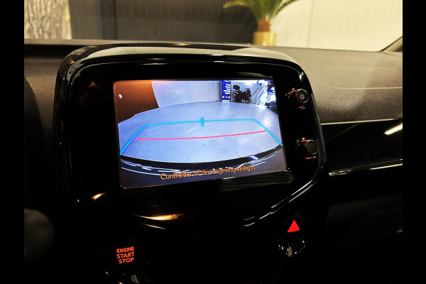 Toyota Aygo 1.0 VVT-i x-cite|KEYLESS|CAMERA|STUURHULP|AIRCO|VOL