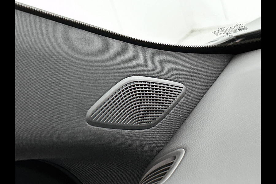 Mercedes-Benz CLA-Klasse 250+ Launch Edition 85 kWh | Trekhaak | Smartphone integratie | Warmtepomp | Nightpakket | Multibeam LED | Antidiefstal pakket URBAN GUARD | Sierdelen aluminium |