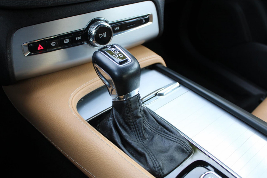 Volvo XC90 2.0 D4 90th AnniversaryEdition 7P. Automaat Leder !!NIEUWBINNEN!!