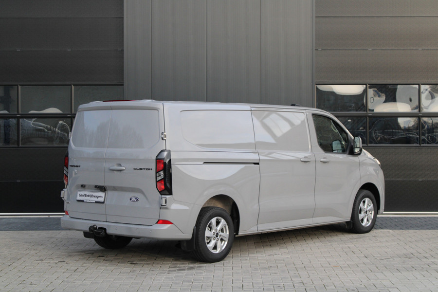 Ford Transit Custom 320 2.5 PHEV L2H1 Limited 232pk - 2x Schuifdeur - Trekhaak - Stoel/Stuurverwarming - ACC - Blindspot - Keyless - Rijklaar