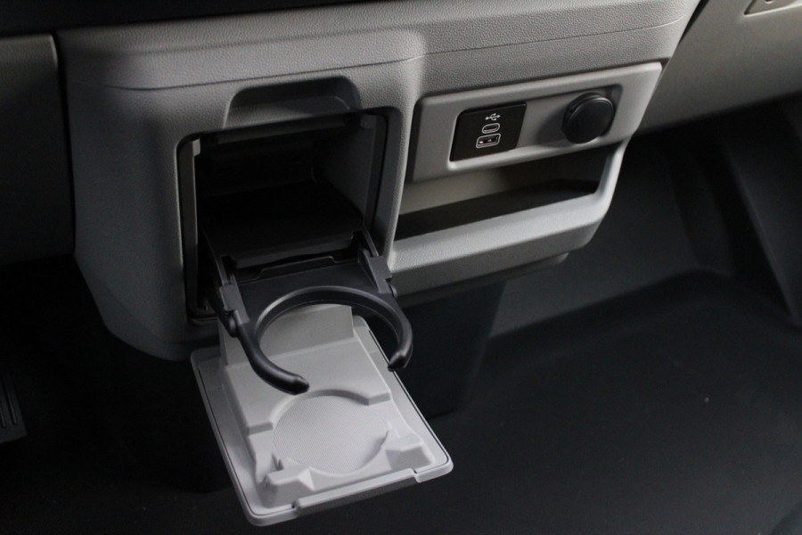 Ford Transit Custom 320 2.5 PHEV L2H1 Limited 232pk - 2x Schuifdeur - Trekhaak - Stoel/Stuurverwarming - ACC - Blindspot - Keyless - Rijklaar