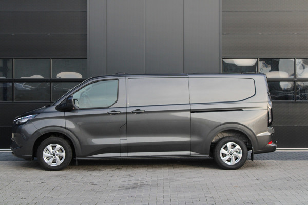 Ford Transit Custom 320 2.5 PHEV L2H1 Limited 232pk - 2x Schuifdeur - Trekhaak - Stoel/Stuurverwarming - ACC - Blindspot - Keyless - Rijklaar