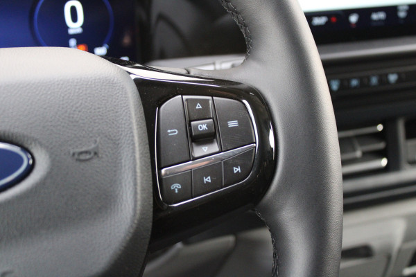 Ford Transit Custom 320 2.5 PHEV L2H1 Limited 232pk - 2x Schuifdeur - Trekhaak - Stoel/Stuurverwarming - ACC - Blindspot - Keyless - Rijklaar