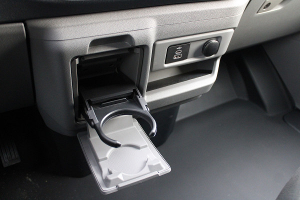 Ford Transit Custom 320 2.5 PHEV L2H1 Limited 232pk - 2x Schuifdeur - Trekhaak - Stoel/Stuurverwarming - ACC - Blindspot - Keyless - Rijklaar