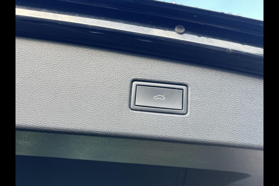 Volkswagen Tiguan 1.4 TSI eHybrid PHEV| ELEK. ACHTERKLEP| DIGITAL DASH| ADAPTIVE CRUISE| RIJKLAAR INCL. 12 MND BOVAG GARANTIE