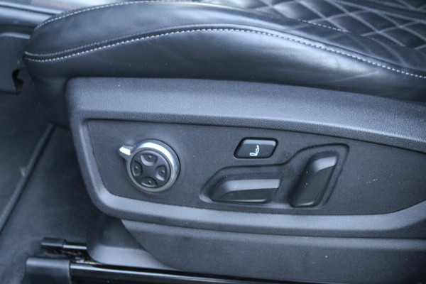 Audi Q5 2.0 TFSI 252pk quattro Sport S Line Black Edition Panoramadak Clima Cruise Navi Camera B&O Leder LMV Trekhaak 2400kg