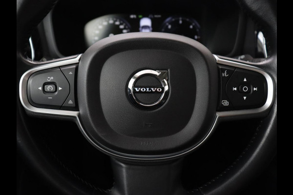 Volvo V60 2.0 D3 Momentum | Carplay | Navigatie | Full LED | Cruise control | Parkeerhulp | Climate control | Bluetooth | Digital Cockpit