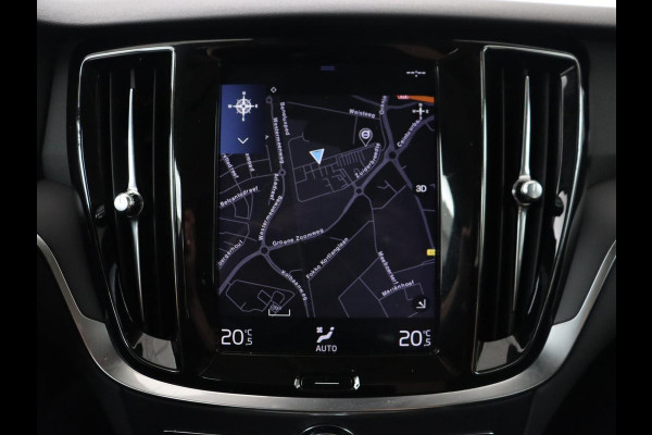 Volvo V60 2.0 D3 Momentum | Carplay | Navigatie | Full LED | Cruise control | Parkeerhulp | Climate control | Bluetooth | Digital Cockpit