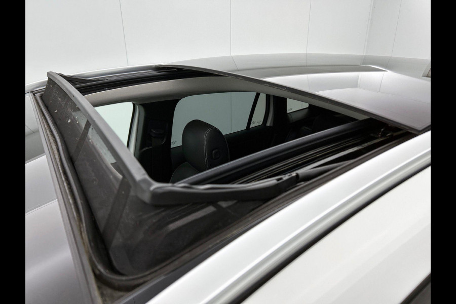 Mercedes-Benz GLA 250 e Plug-In 218PK 360° CAMERA | PANORAMADAK | WIDESCREEN