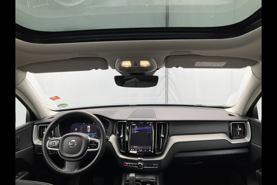 Volvo XC60 2.0 T8 Plug-in hybrid AWD Plus Dark 1Eig BLIS Memory Stoel/stuur Verw Pano Carplay