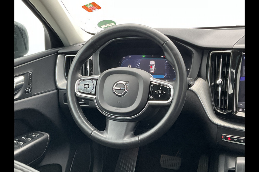 Volvo XC60 2.0 T8 Plug-in hybrid AWD Plus Dark 1Eig BLIS Memory Stoel/stuur Verw Pano Carplay