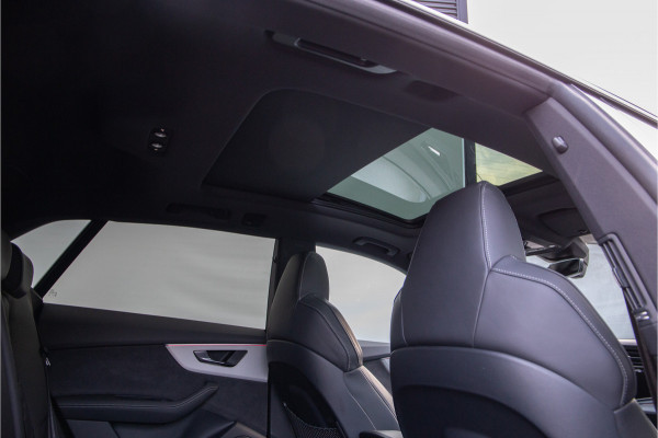 Audi Q8 60 TFSI e quattro Competition Massage, Head-up, Vierwielbesturing, B&O, Soft-Close, VOL