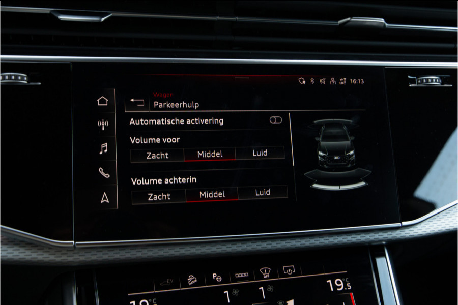 Audi Q8 60 TFSI e quattro Competition Massage, Head-up, Vierwielbesturing, B&O, Soft-Close, VOL