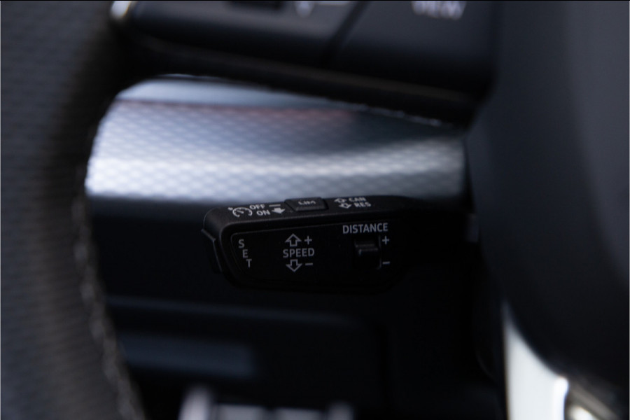 Audi Q8 60 TFSI e quattro Competition Massage, Head-up, Vierwielbesturing, B&O, Soft-Close, VOL