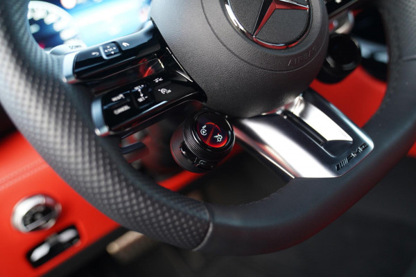 Mercedes-Benz SL-Klasse Roadster AMG 63 4MATIC+ | BTW incl | Carbon Package | Stoelkoeling | Burmester Surround Sound | 21 inch