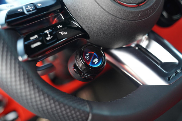 Mercedes-Benz SL-Klasse Roadster AMG 63 4MATIC+ | BTW incl | Carbon Package | Stoelkoeling | Burmester Surround Sound | 21 inch