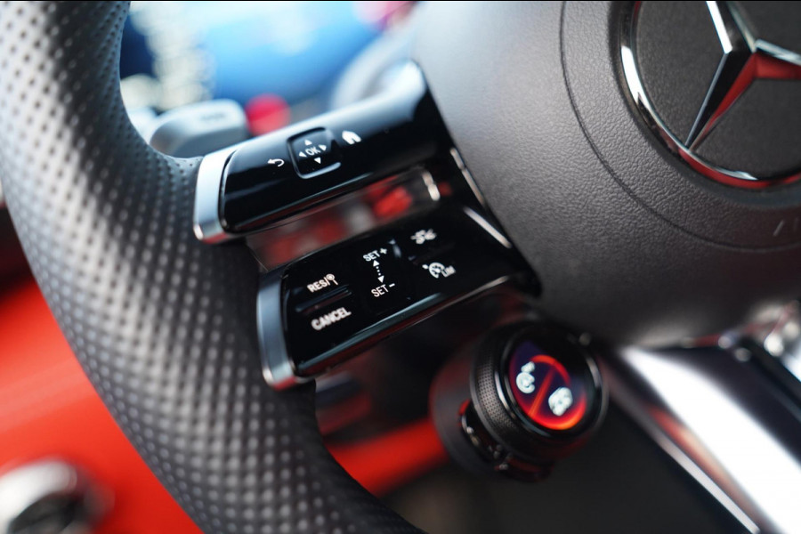 Mercedes-Benz SL-Klasse Roadster AMG 63 4MATIC+ | BTW incl | Carbon Package | Stoelkoeling | Burmester Surround Sound | 21 inch