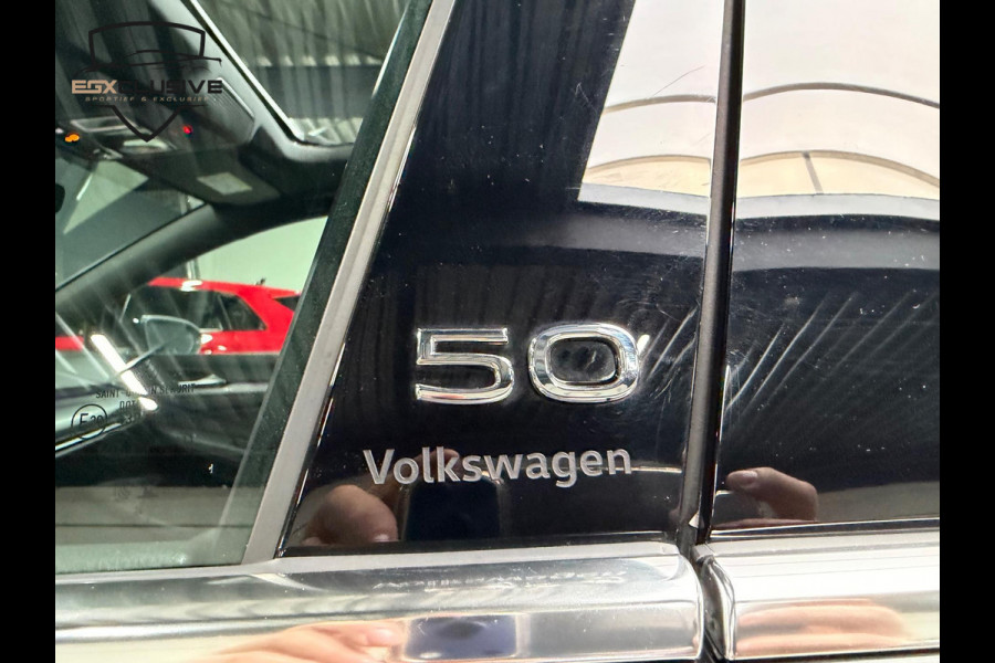 Volkswagen Golf 1.5 eTSI Life Edition Pano/HUD/Alcantara