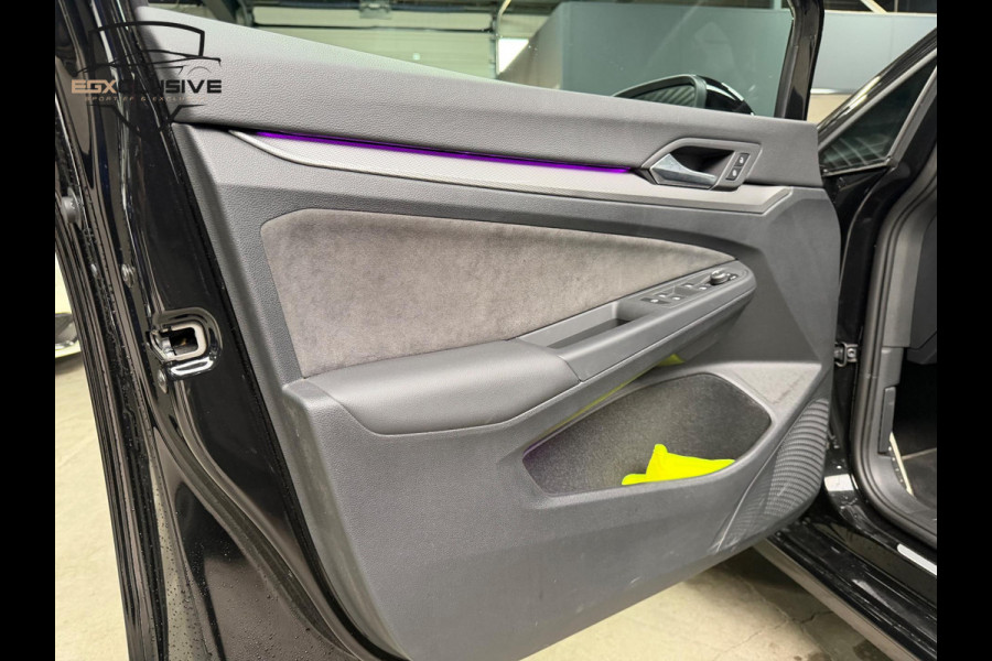 Volkswagen Golf 1.5 eTSI Life Edition Pano/HUD/Alcantara