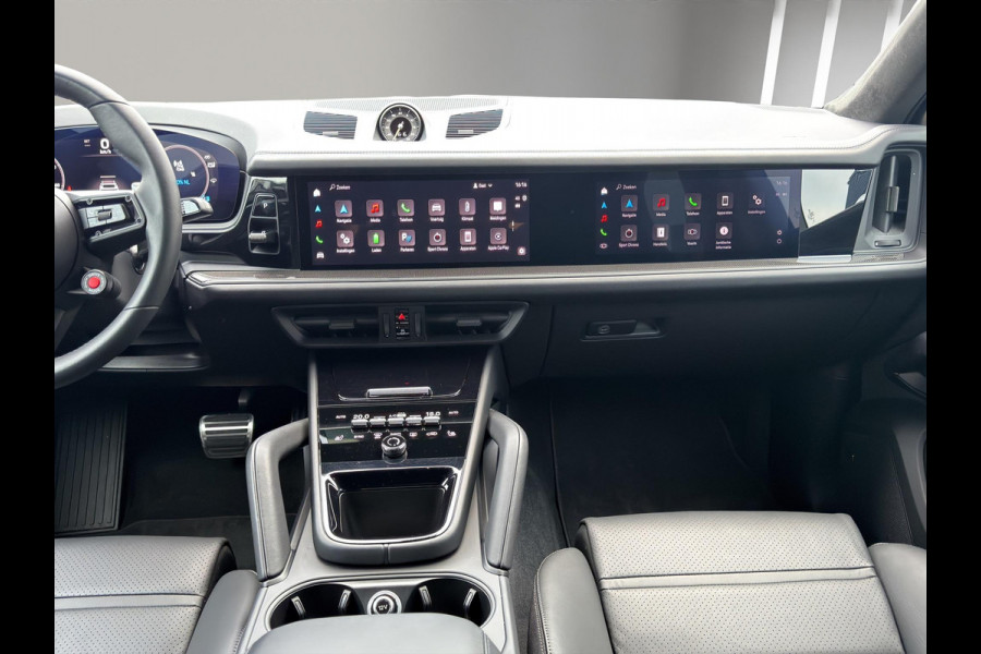 Porsche Cayenne Coupé 4.0 Turbo E-Hybrid GT Carbon | 22"  | Bijrijdersdisplay | Bose | Vol-Leder |