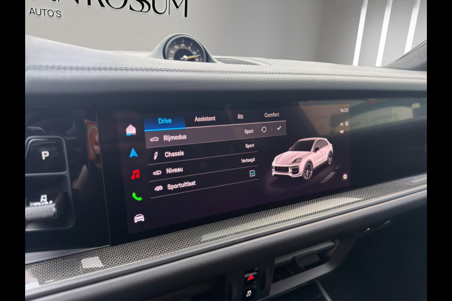 Porsche Cayenne Coupé 4.0 Turbo E-Hybrid GT Carbon | 22"  | Bijrijdersdisplay | Bose | Vol-Leder |