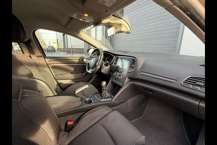 Renault Mégane Estate 1.3 TCe Limited / 2019 / 140 pk