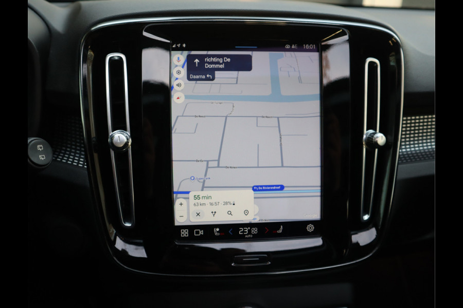 Volvo XC40 Recharge P8 AWD R-Design / Panoramadak / 360camera