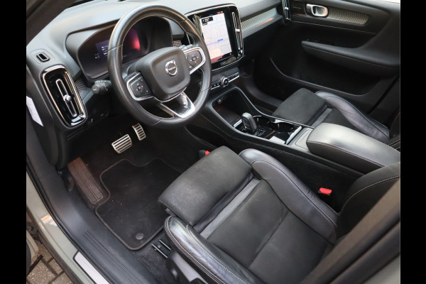 Volvo XC40 Recharge P8 AWD R-Design / Panoramadak / 360camera