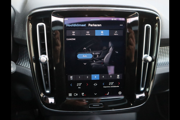 Volvo XC40 Recharge P8 AWD R-Design / Panoramadak / 360camera