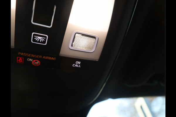 Volvo XC40 Recharge P8 AWD R-Design / Panoramadak / 360camera