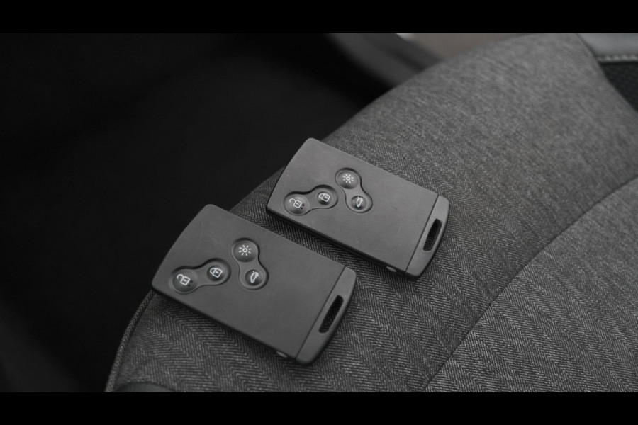 Renault Captur 1.3 TCe Intens | Trekhaak afneembaar | Navigatie | Parkeersensoren