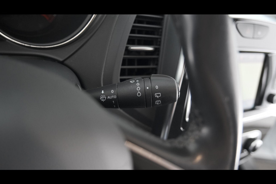 Renault Captur 1.3 TCe Intens | Trekhaak afneembaar | Navigatie | Parkeersensoren