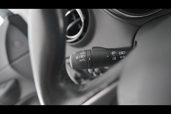 Renault Captur 1.3 TCe Intens | Trekhaak afneembaar | Navigatie | Parkeersensoren