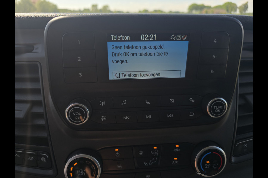 Ford Transit 350 2.0 TDCI L4 H3 Trend RWD - 170 Pk - Euro 6 - ParkeerCamera - Airco - Cruise Control