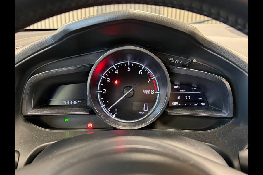 Mazda 3 2.0 SkyActiv-G 120 GT-M ACC CAMERA PARKEERSENSOREN VOOR EN ACHTER NAVI STUUR/STOELVERWARMING DODEHOEKSBEWAKING