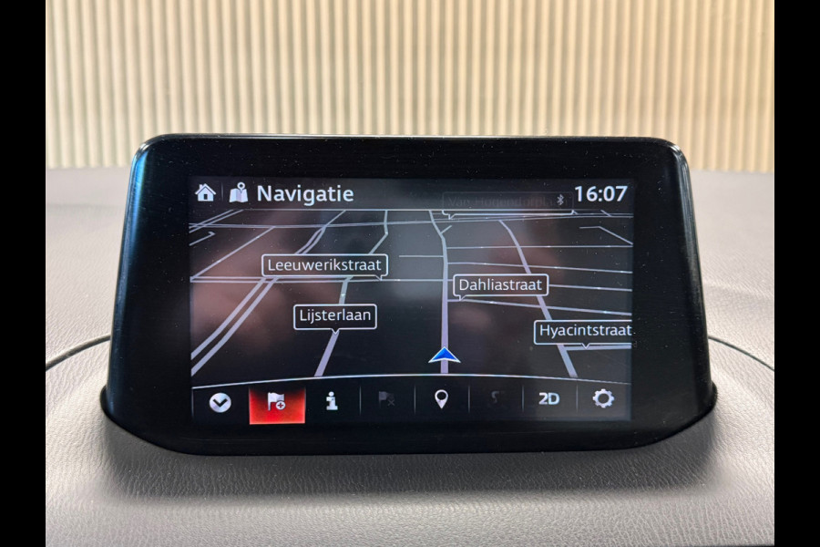 Mazda 3 2.0 SkyActiv-G 120 GT-M ACC CAMERA PARKEERSENSOREN VOOR EN ACHTER NAVI STUUR/STOELVERWARMING DODEHOEKSBEWAKING