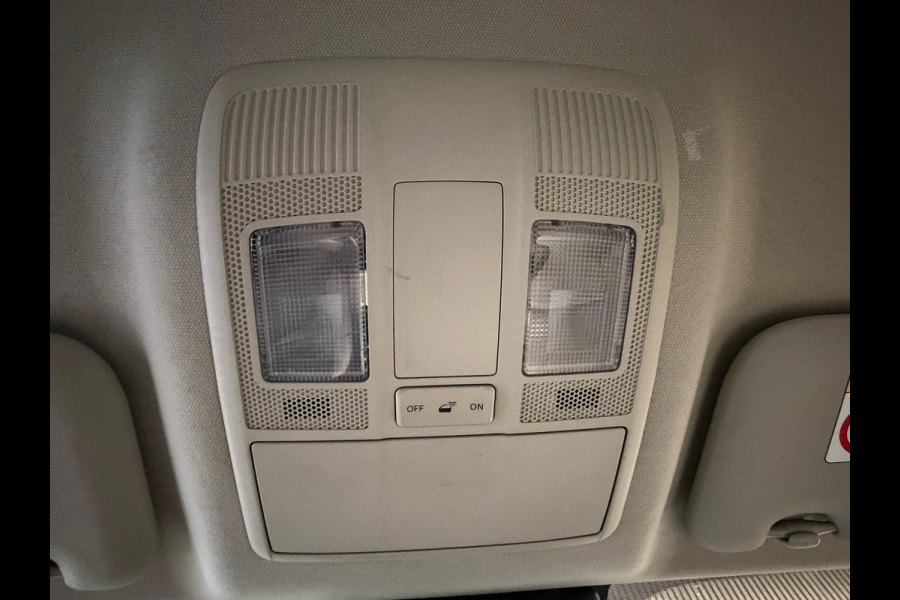 Mazda 3 2.0 SkyActiv-G 120 GT-M ACC CAMERA PARKEERSENSOREN VOOR EN ACHTER NAVI STUUR/STOELVERWARMING DODEHOEKSBEWAKING