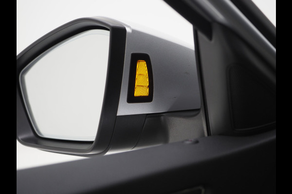 Škoda Superb Combi 1.4 TSI iV Style | Panoramadak | Canton | Leder | Camera | Keyless | Adaptive Cruise | Memory | Carplay