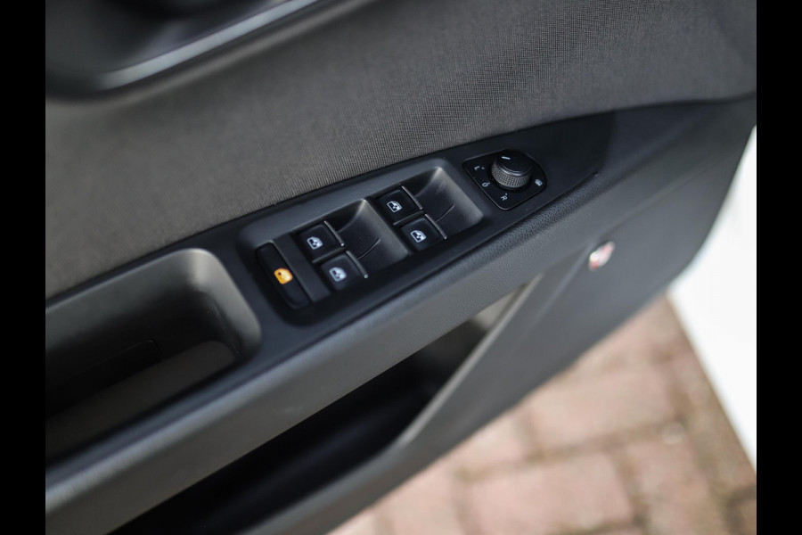 Seat Leon 1.5 TSI FR Business Intense | Camera | Beats | ACC | Seat Lightning