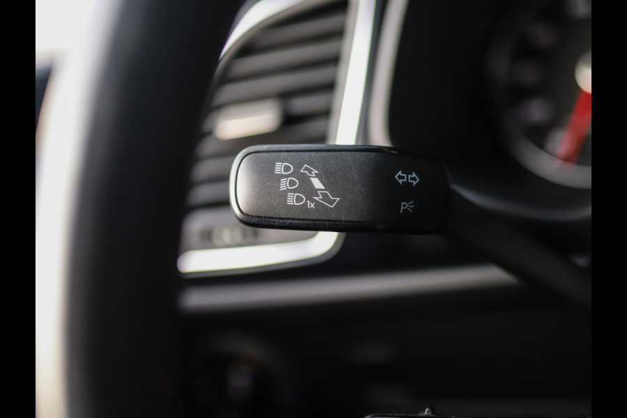 Seat Leon 1.5 TSI FR Business Intense | Camera | Beats | ACC | Seat Lightning