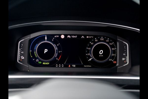 Volkswagen Tiguan 1.4 TSI eHybrid R-Line Business+ | Head Up | Trekhaak wegkl. | 20'' | IQ Light | Side Assist | Camera | Prijs Rijklaar!!