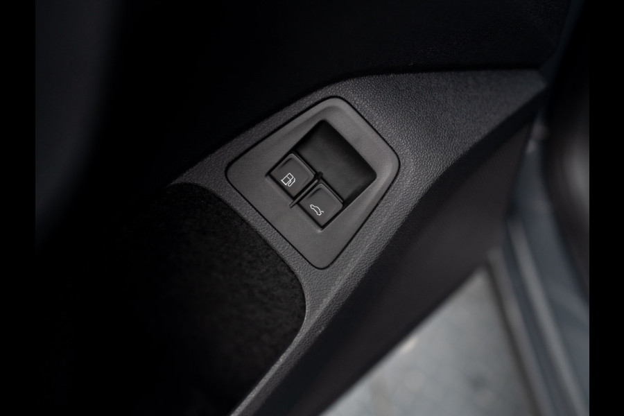 Volkswagen Tiguan 1.4 TSI eHybrid R-Line Business+ | Black Style | Keyless | Camera | IQ Light | Elk. A-klep | Prijs Rijklaar!!