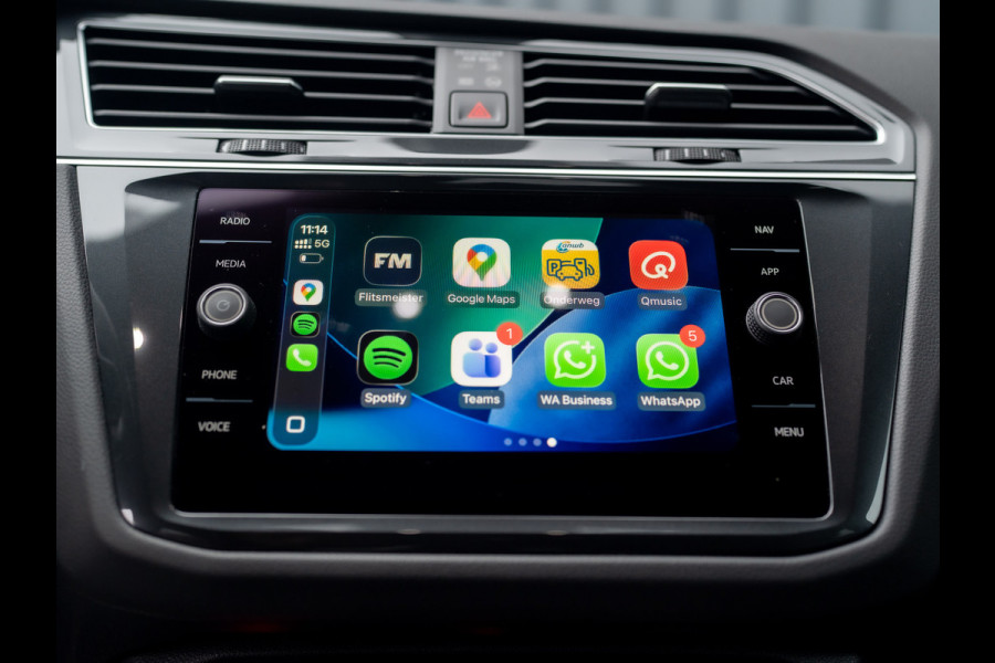 Volkswagen Tiguan 1.4 TSI eHybrid R-Line Business+ | Black Style | Keyless | Camera | IQ Light | Elk. A-klep | Prijs Rijklaar!!