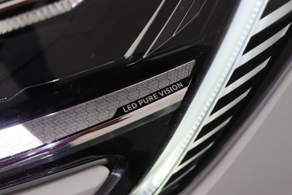 Renault Mégane Estate 1.3 TCe Intens LED, Keyless, Apple Carplay, Climate, Cruise, PDC