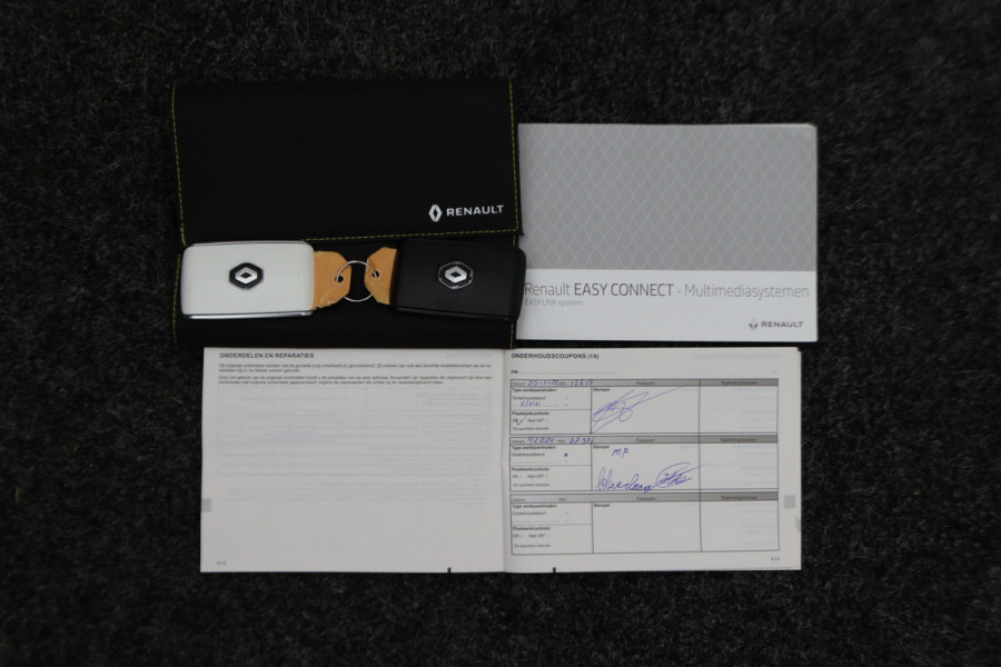 Renault Mégane Estate 1.3 TCe Intens LED, Keyless, Apple Carplay, Climate, Cruise, PDC