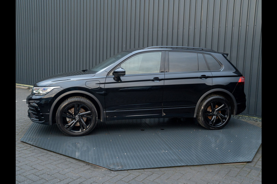 Volkswagen Tiguan 1.4 TSI eHybrid R-Line Business+ | Stoelgeheugen | Head Up | Trekhaak wegkl. | IQ Light | Camera | Keyless | Prijs Rijklaar!!