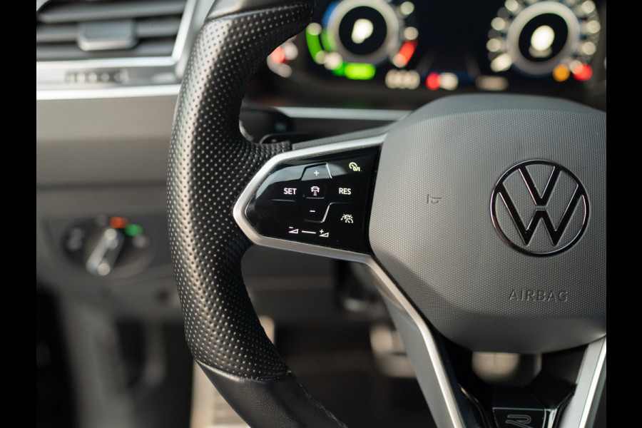 Volkswagen Tiguan 1.4 TSI eHybrid R-Line Business+ | Stoelgeheugen | Head Up | Trekhaak wegkl. | IQ Light | Camera | Keyless | Prijs Rijklaar!!