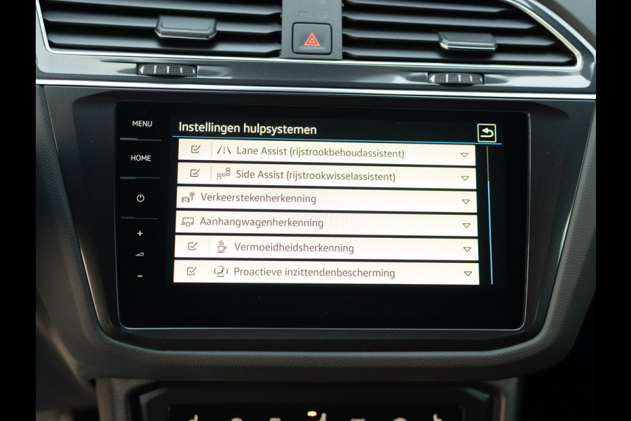 Volkswagen Tiguan 1.4 TSI eHybrid R-Line Business+ | Stoelgeheugen | Head Up | Trekhaak wegkl. | IQ Light | Camera | Keyless | Prijs Rijklaar!!